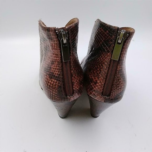 Ladies Wine Snake Print Pointed Toe Ankle Boots Booties Size 8 - Picture 3 of 8
